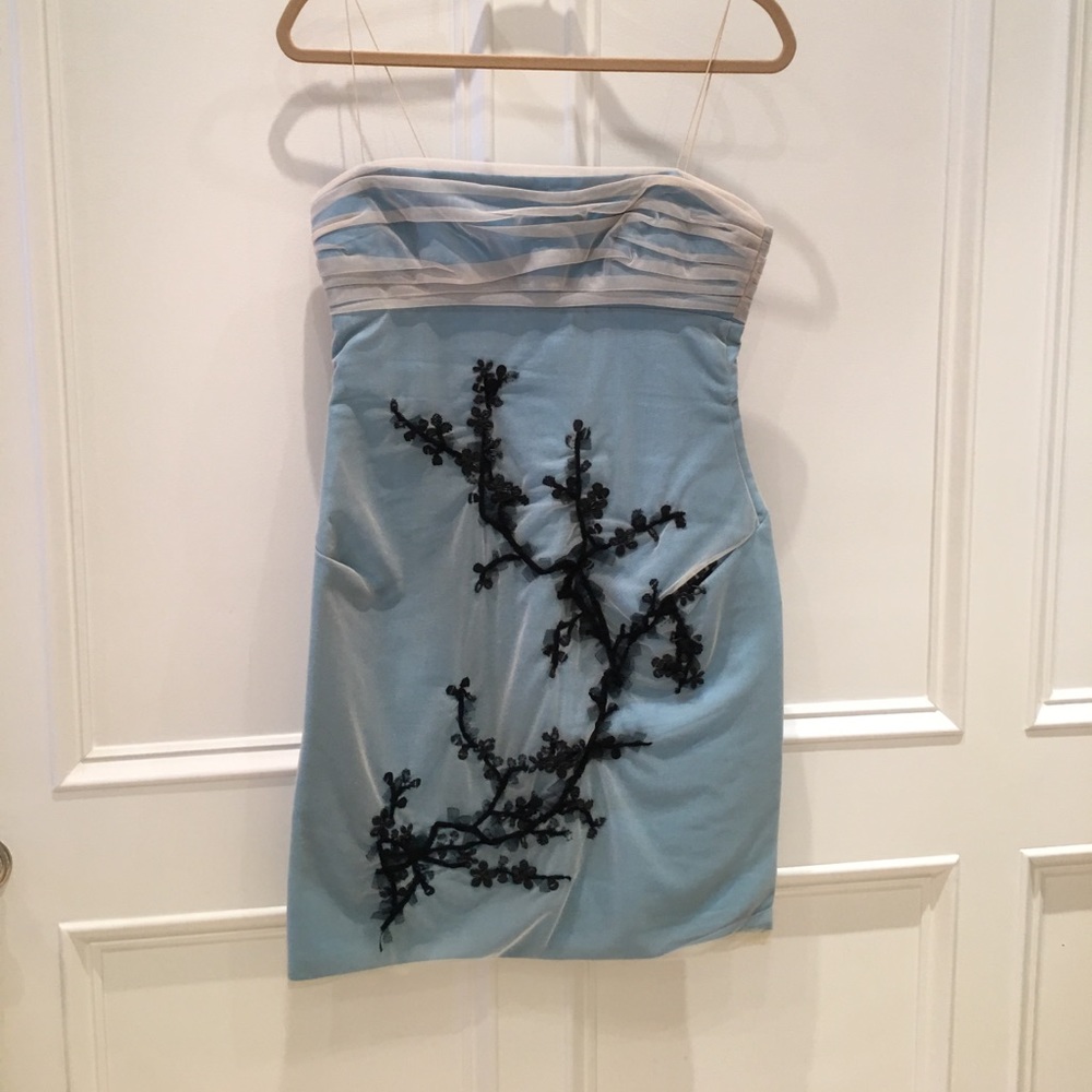 Strapless dress